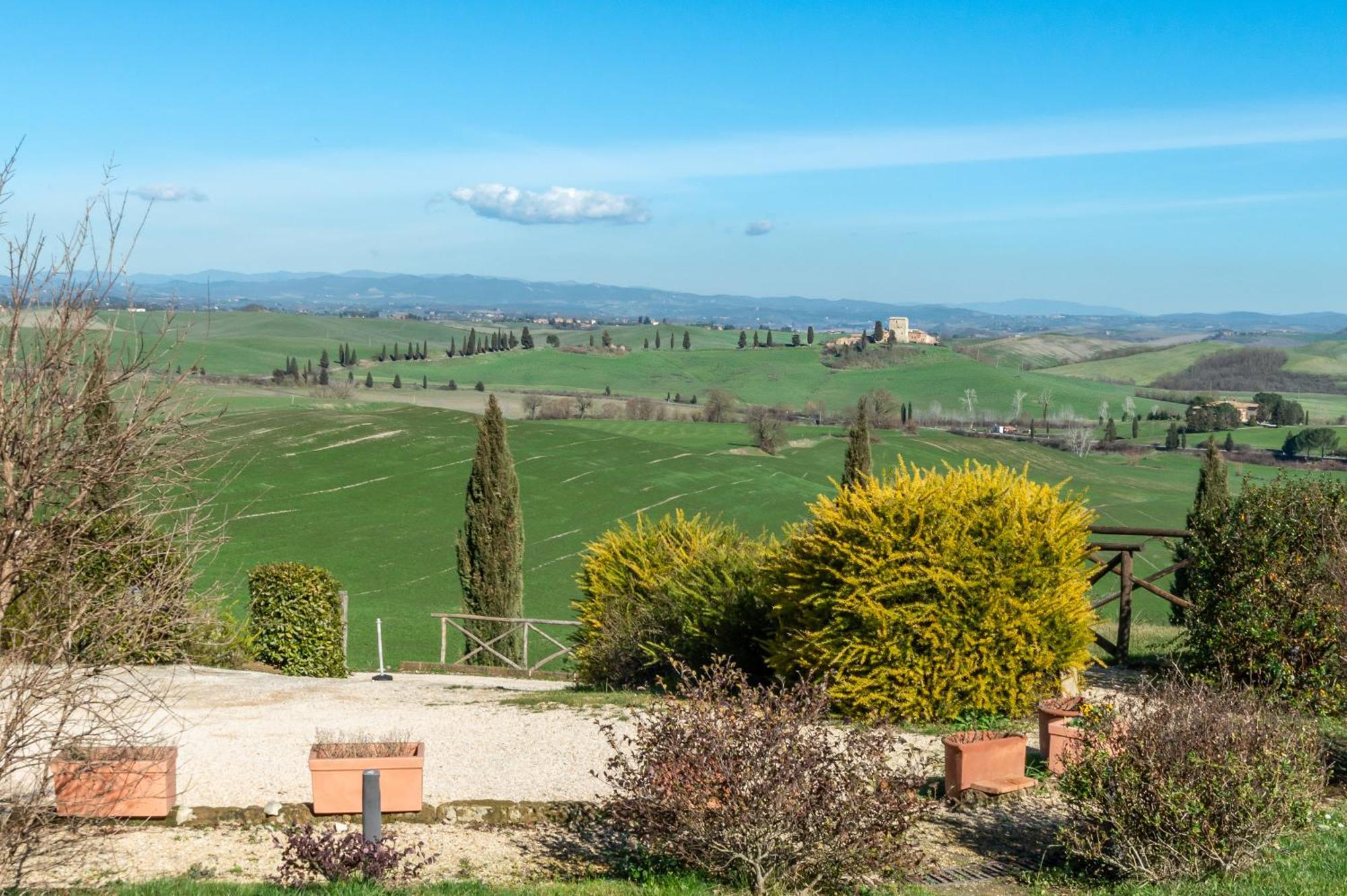 Sunflower Con Vista Su Siena Villa Corsano  Dış mekan fotoğraf